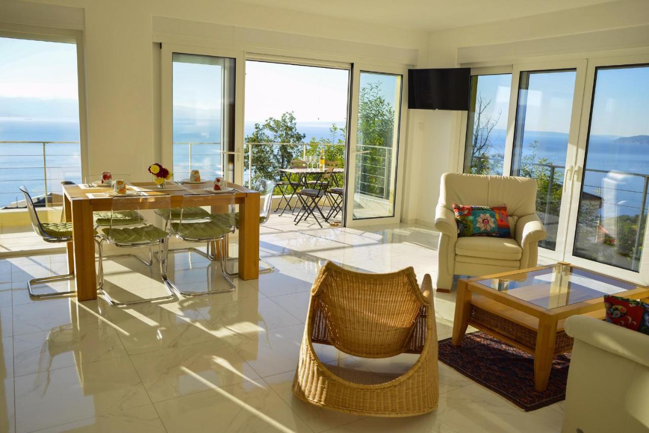 Villa Annika Ловран Экстерьер фото